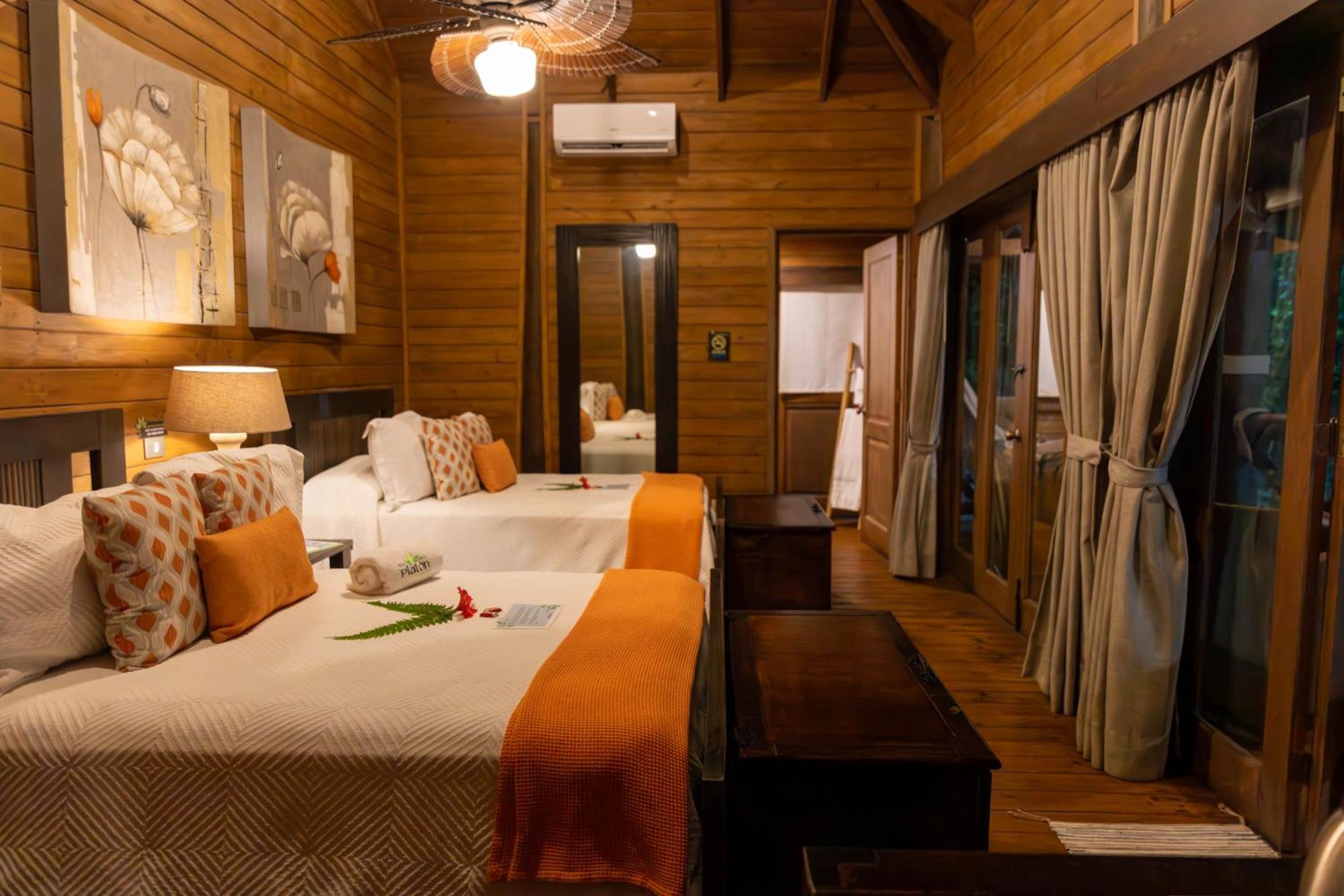 Platon Ecolodge Barahona Exterior photo